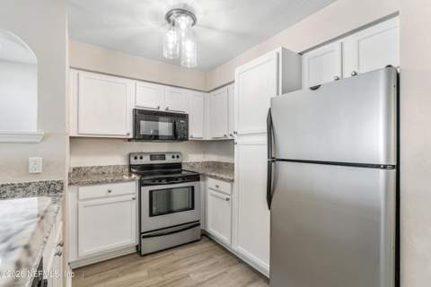 8550 Touchton Road #2235, Jacksonville FL - photo 6 of 33
