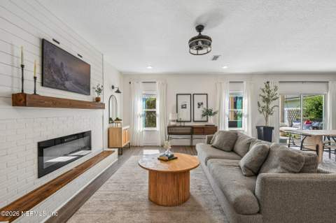 37 Vicksburg Drive, St. Johns FL - photo 10 of 95