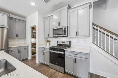 37 Vicksburg Drive, St. Johns FL - photo 22 of 95