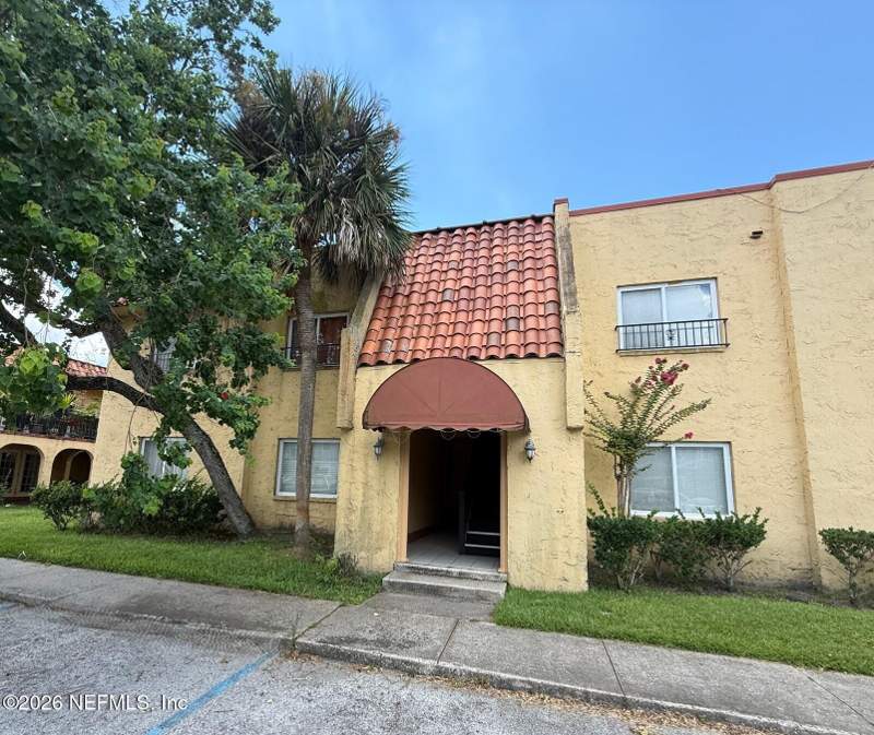2 bedroom Condominium at 6552 La Mirada Drive, The Colony At San Jose, Jacksonville — photo 3