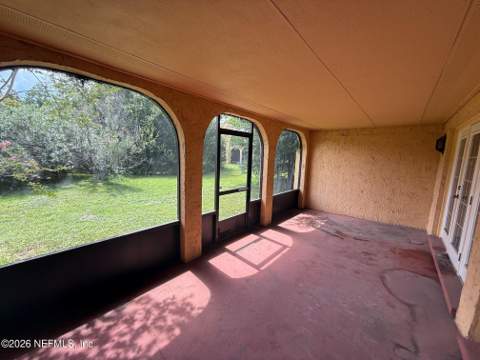 6552 La Mirada Drive, Jacksonville FL - photo 7 of 16