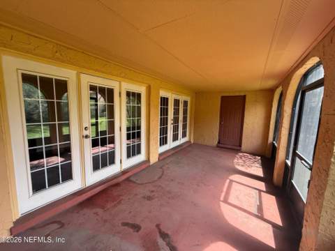 6552 La Mirada Drive, Jacksonville FL - photo 8 of 16