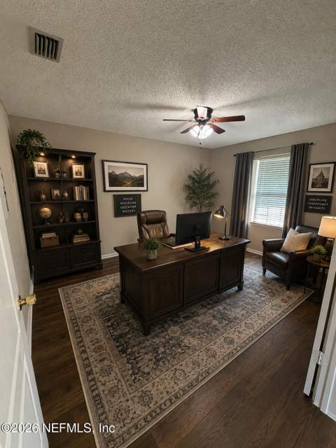763 Roland Lakes Drive, Jacksonville FL - photo 7 of 39