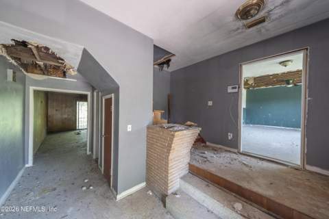 7236 Richardson Road, Jacksonville FL - photo 7 of 19