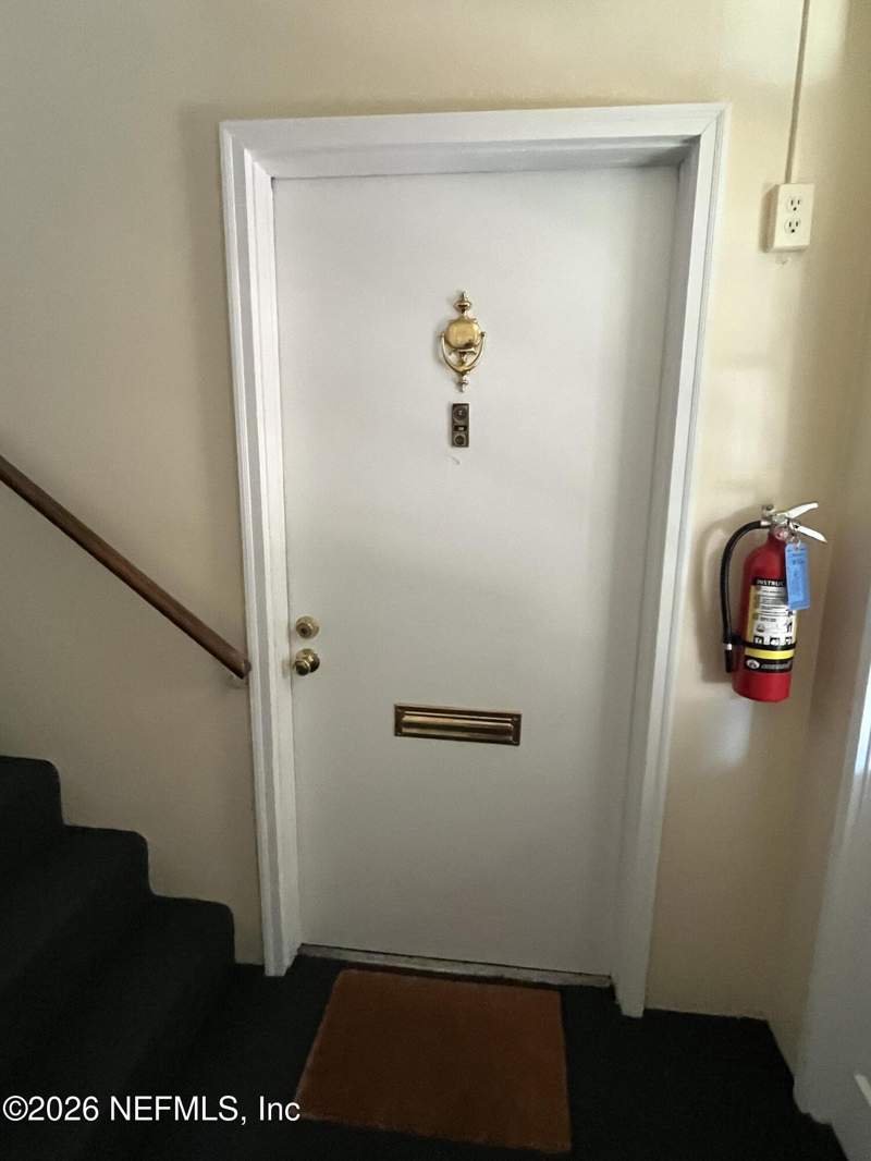 1 bedroom Condominium at 4358 Timuquana Road #124, Timuquana Village, Jacksonville — photo 4