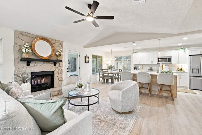 3 bedroom Single Family Residence at 3821 Olympic Lane, Mandarin Pines, Jacksonville — photo 3
