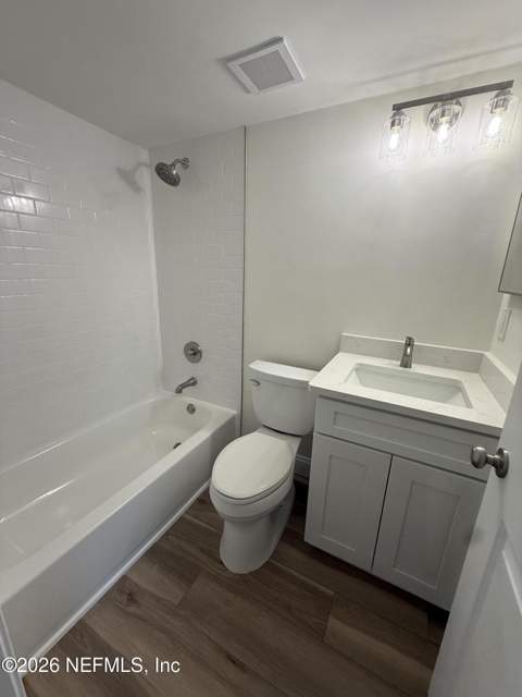 1702 Challenger Court #1702, Jacksonville FL - photo 14 of 24