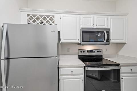 10000 Gate Parkway #624, Jacksonville FL - photo 10 of 47