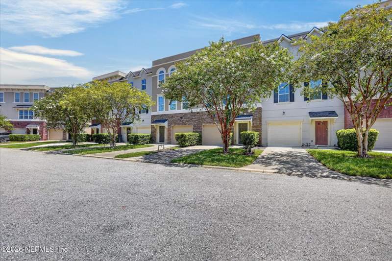 3 bedroom Townhouse at 4421 Ellipse Drive, Georgetown Townhomes, Jacksonville — photo 4