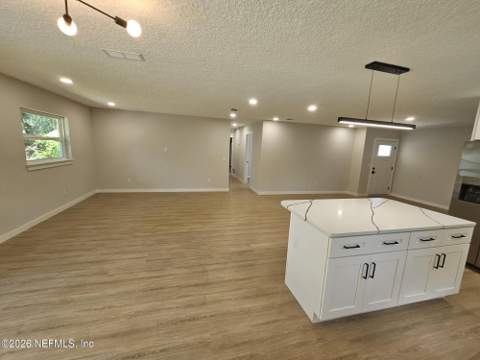 7738 Rondeau Drive, Jacksonville FL - photo 17 of 34