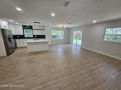 7738 Rondeau Drive, Jacksonville FL - photo 12 of 34