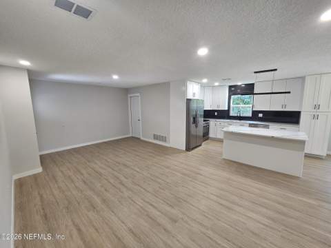 7738 Rondeau Drive, Jacksonville FL - photo 16 of 34
