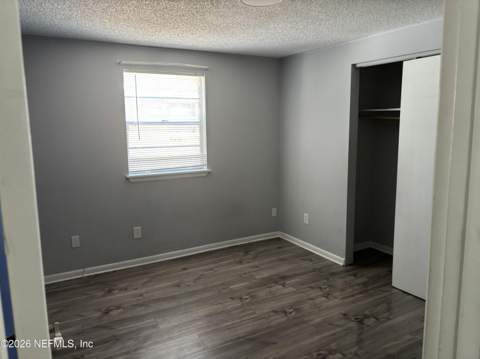 4254 Loys Drive, Jacksonville FL - photo 10 of 15