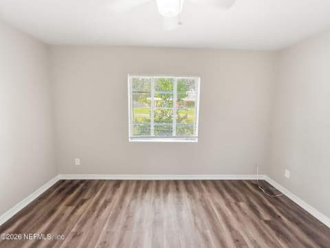 2942 Christopher Road, Jacksonville FL - photo 11 of 38