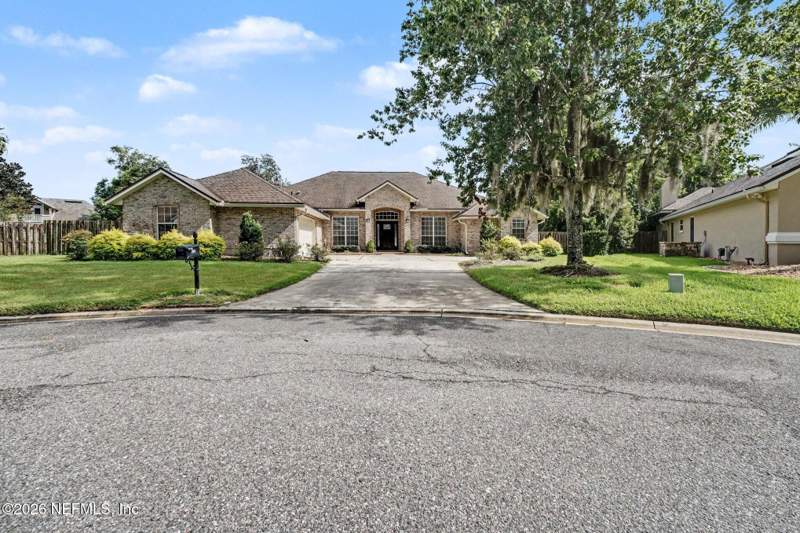 4 bedroom Single Family Residence at 1803 Sentry Oak Court, Margarets Walk, Fleming Island — photo 2