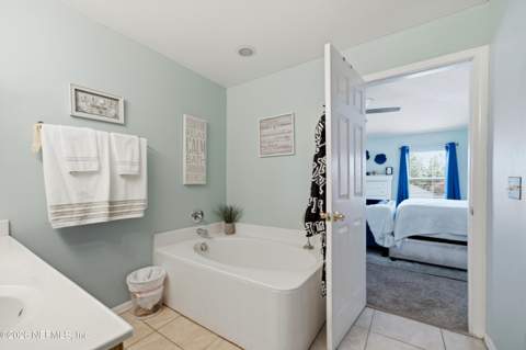 5514 N Lafayette Park Drive, Jacksonville FL - photo 17 of 49