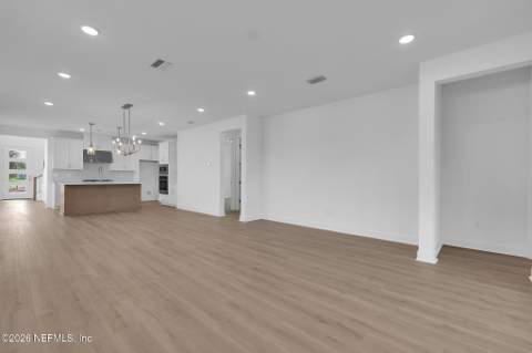 12013 Mariposa Avenue, Jacksonville FL - photo 20 of 54