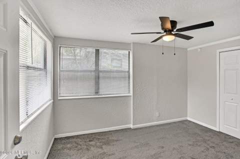 5235 Lexington Avenue, Jacksonville FL - photo 17 of 22