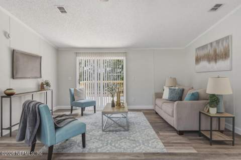 6333 Vanderbilt Drive, Keystone Heights FL - photo 10 of 42