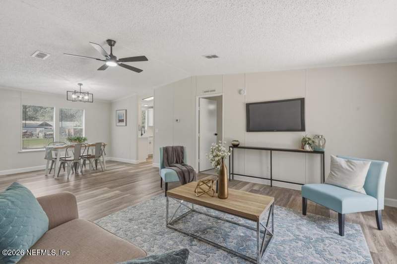 3 bedroom Manufactured Home at 6333 Vanderbilt Drive, Keystone Heights, Keystone Heights — photo 4