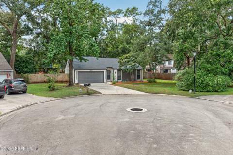 4832 Wallingford Place, Jacksonville FL - photo 8 of 66