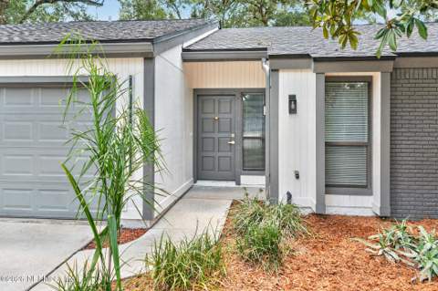 4832 Wallingford Place, Jacksonville FL - photo 11 of 66
