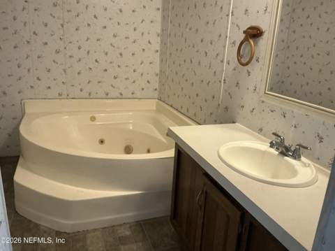 130 Yancey Circle, Satsuma FL - photo 12 of 16