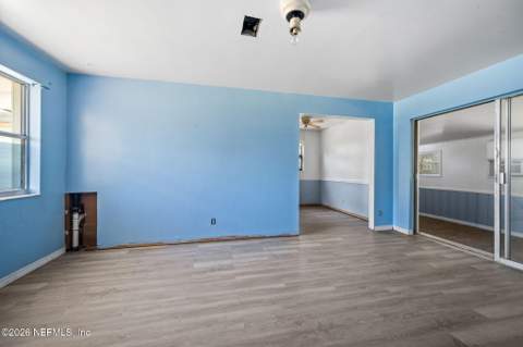 2935 Mansion Road, Jacksonville FL - photo 6 of 20