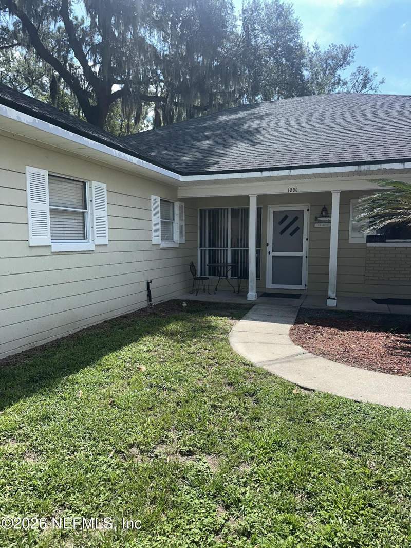 3 bedroom Single Family Residence at 1290 Ovington Road, Glynlea Park, Jacksonville — photo 2
