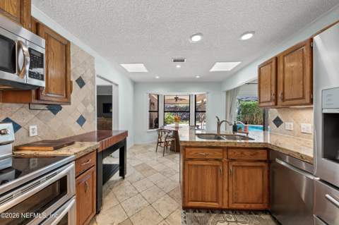 3271 Broken Branch Lane, Jacksonville FL - photo 23 of 62