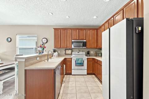14769 Falling Waters Drive, Jacksonville FL - photo 12 of 70