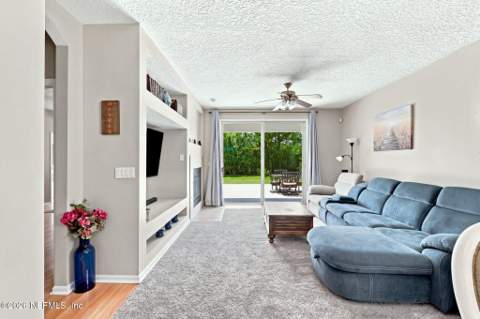 14769 Falling Waters Drive, Jacksonville FL - photo 15 of 70