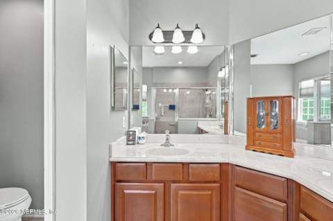 14769 Falling Waters Drive, Jacksonville FL - photo 22 of 70