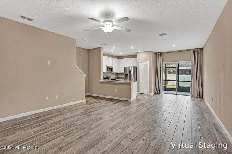 3 bedroom Townhouse at 1311 Salt Ridge Avenue, Spartina Cove, Jacksonville — photo 3