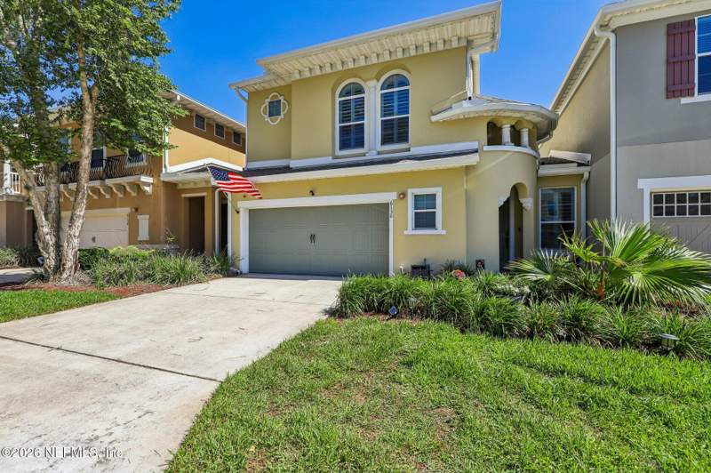 3 bedroom Townhouse at 6130 Clearsky Drive, Sumerlin At Bartram, Jacksonville — photo 2