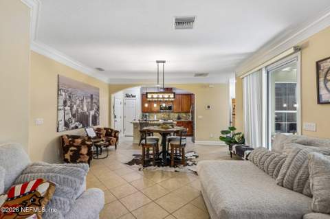 6130 Clearsky Drive, Jacksonville FL - photo 11 of 44