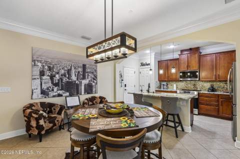 6130 Clearsky Drive, Jacksonville FL - photo 13 of 44
