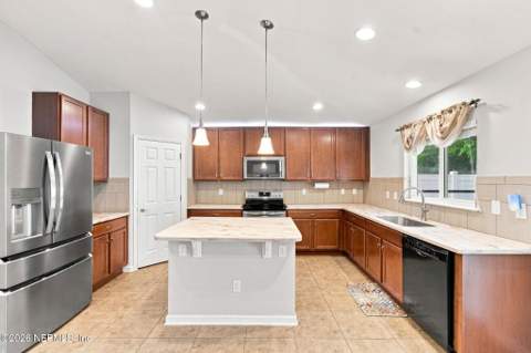 9592 Abby Glen Circle, Jacksonville FL - photo 15 of 71