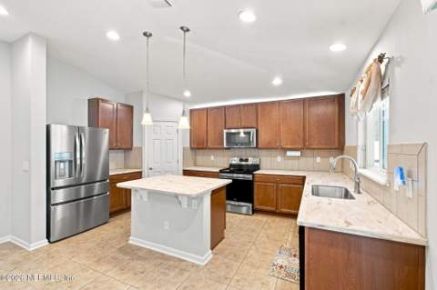 9592 Abby Glen Circle, Jacksonville FL - photo 14 of 71