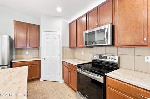 9592 Abby Glen Circle, Jacksonville FL - photo 22 of 71
