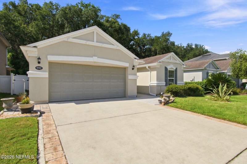 3 bedroom Single Family Residence at 9592 Abby Glen Circle, Abby Glen, Jacksonville — photo 3
