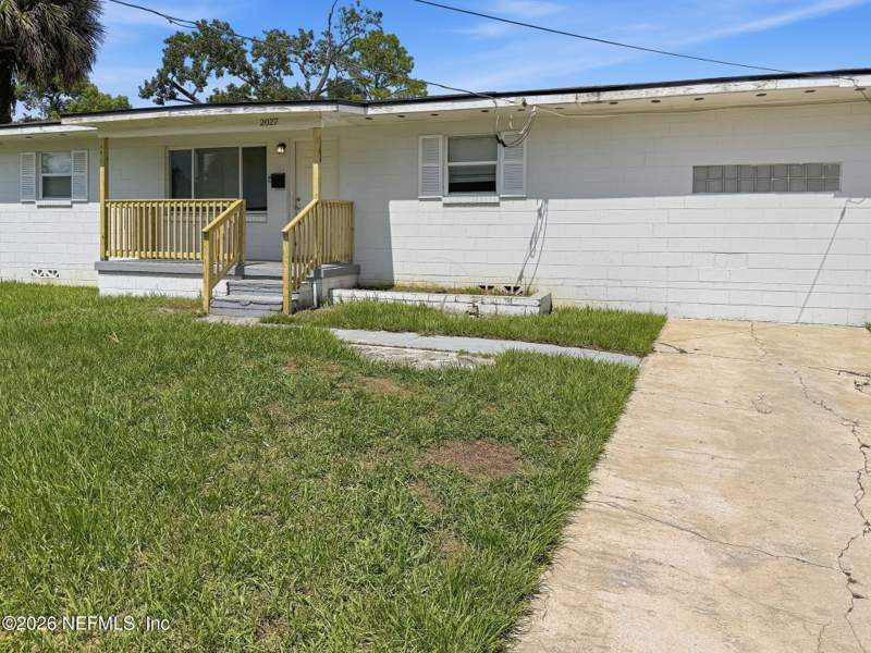 3 bedroom Ranch at 2027 Palmdale Court, Lake Park Estates, Jacksonville — photo 5