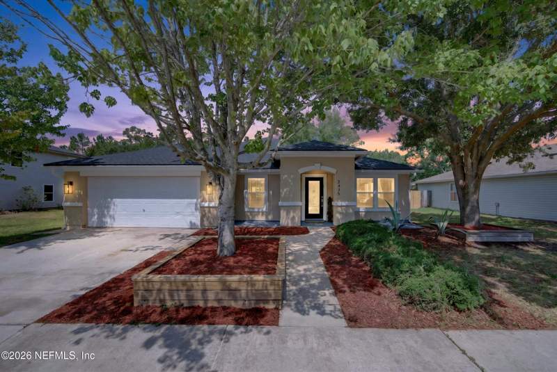 3 bedroom Single Family Residence at 2438 Tyson Lake Drive, Adams Lake, Jacksonville — photo 2