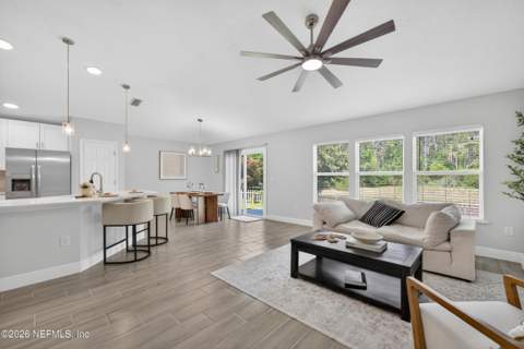 2438 Tyson Lake Drive, Jacksonville FL - photo 13 of 60
