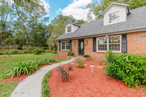 4941 Verdis Street, Jacksonville FL - photo 6 of 66