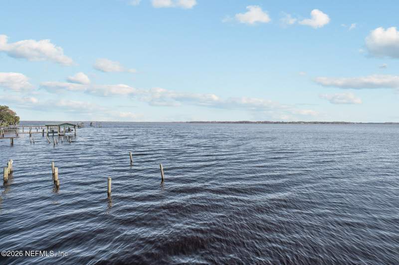 4 bedroom Single Family Residence at 130 Cedar Creek Road, Cedar Creek, Palatka — photo 2