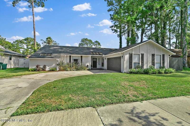 3 bedroom Single Family Residence at 3553 Docksider Drive, Anchorage, Jacksonville — photo 2
