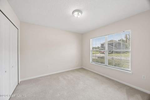 6717 N Gentle Oaks Drive, Jacksonville FL - photo 14 of 25