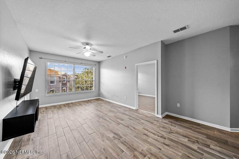 2 bedroom Condominium at 10550 Baymeadows Road #712, The Overlook, Jacksonville — photo 5