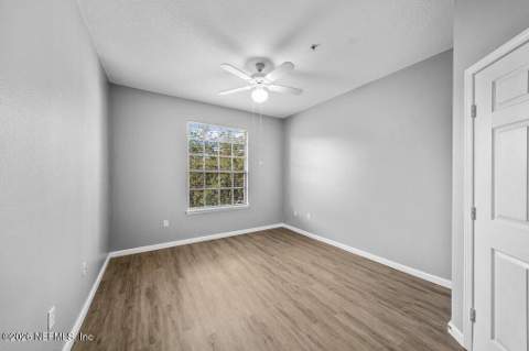 10550 Baymeadows Road #712, Jacksonville FL - photo 9 of 25